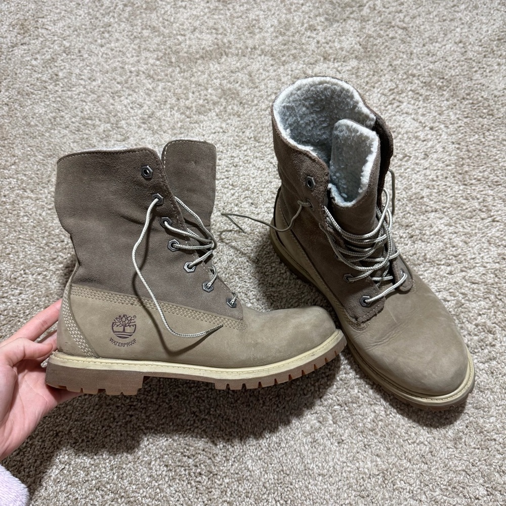 Timberland Tan Suede Boots